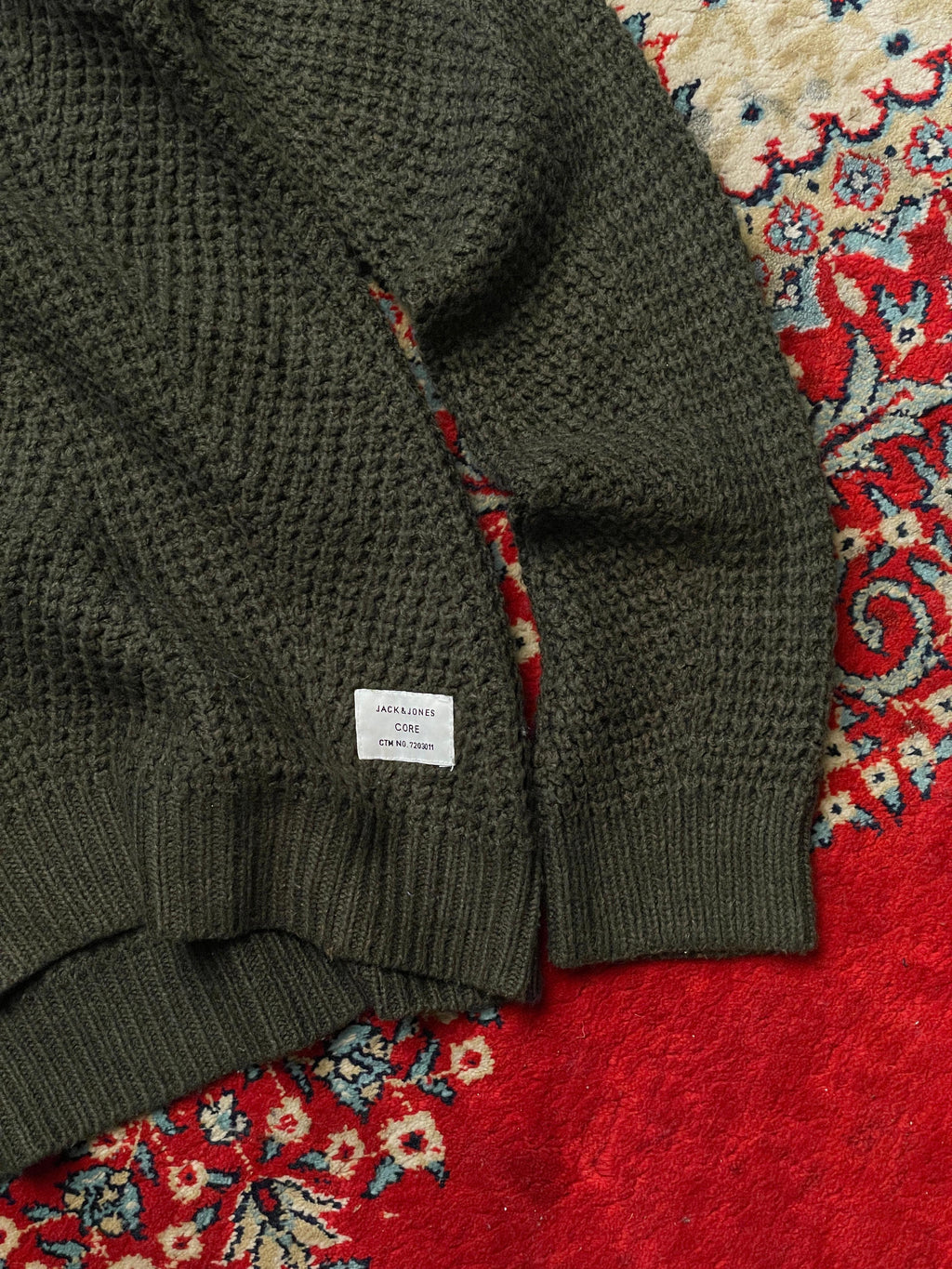 JACK AND JONES KNITTED TEXTURED RELAXED FIT SWWEATER