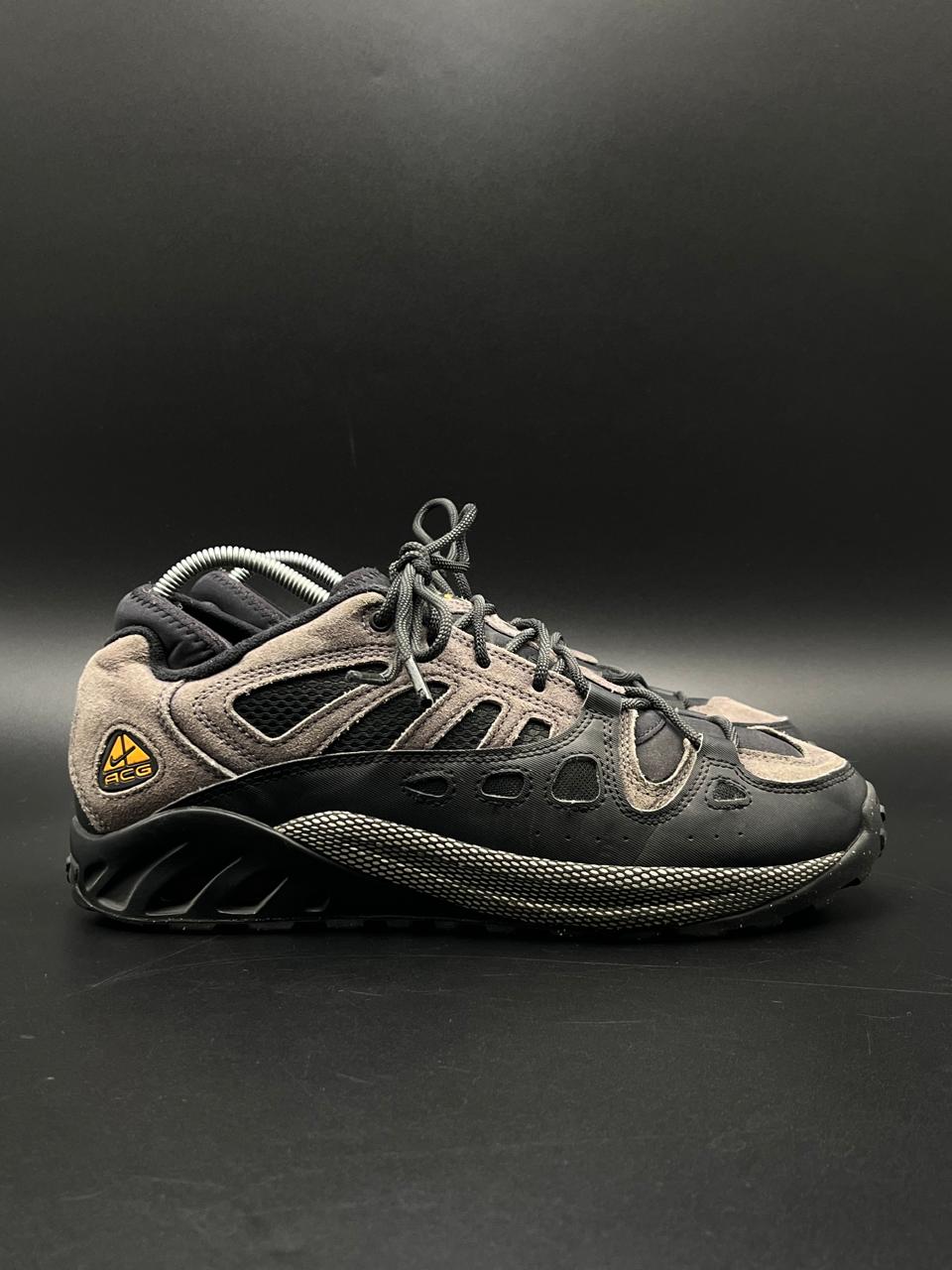 Nike ACG Air Explore id Light Graphite/Canyon Gold/Black