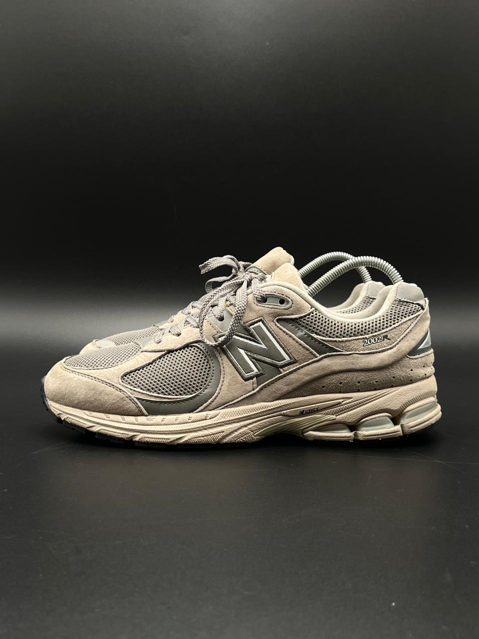 New Balance 2002R light gray-marblehead