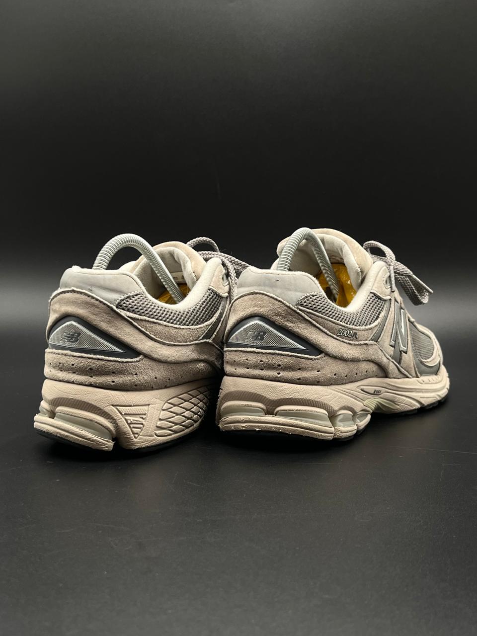 New Balance 2002R light gray-marblehead