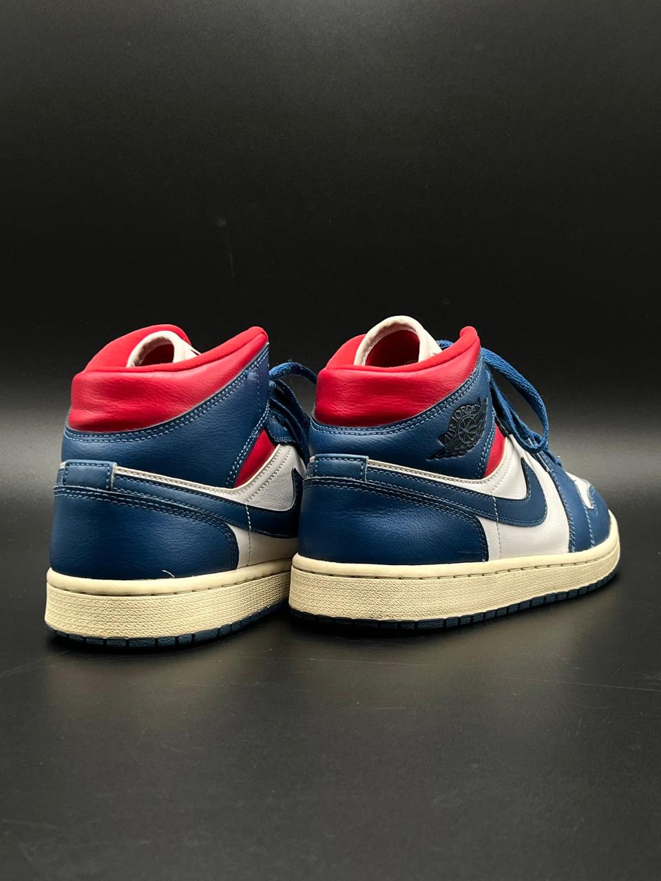 NIKE Air Jordan 1 Mid French Blue-RED