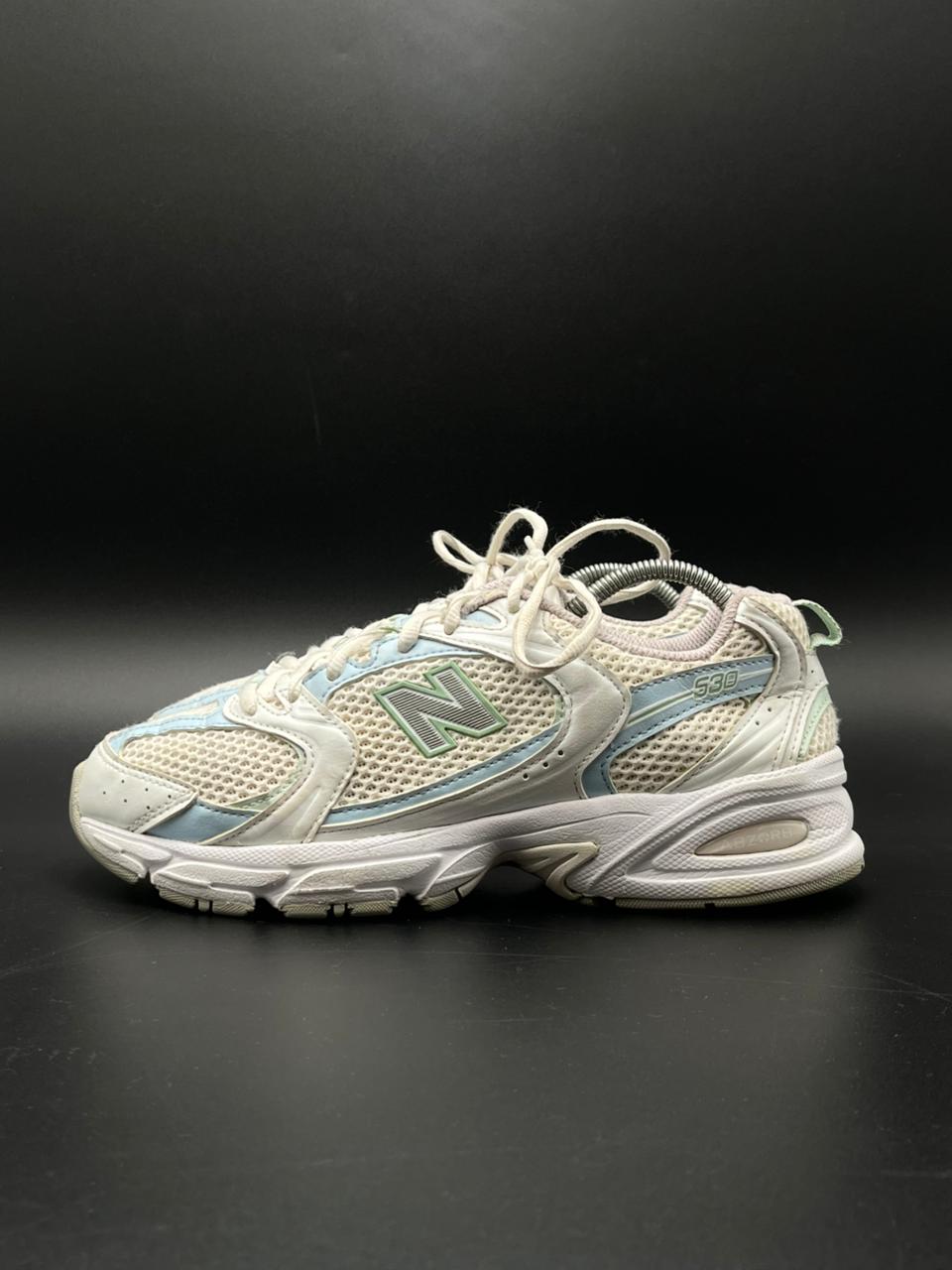 NEW BALANCE 530 WHITE BLUE - 40