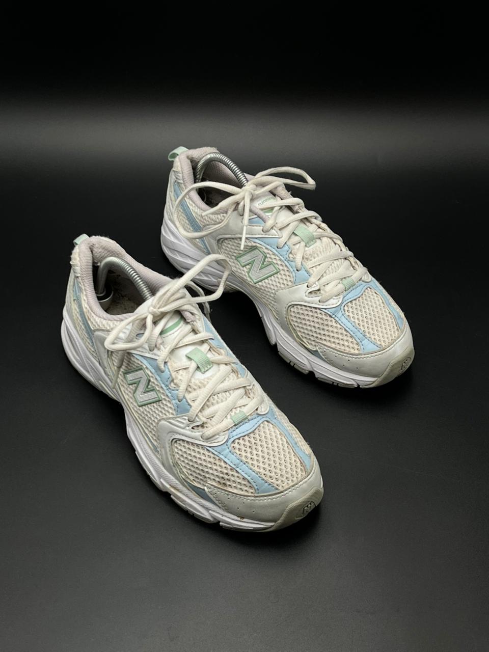 NEW BALANCE 530 WHITE BLUE - 40