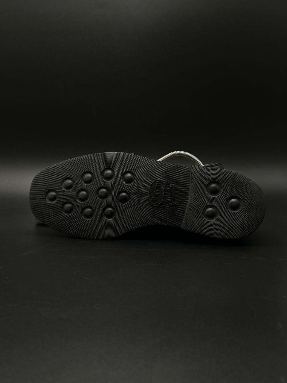 VINTAGE BLACK LEATHER LOAFERS