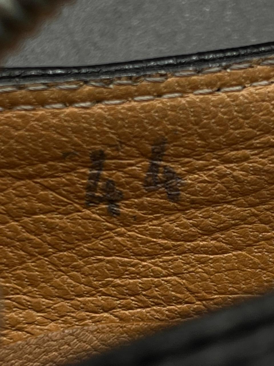 VINTAGE BLACK LEATHER LOAFERS