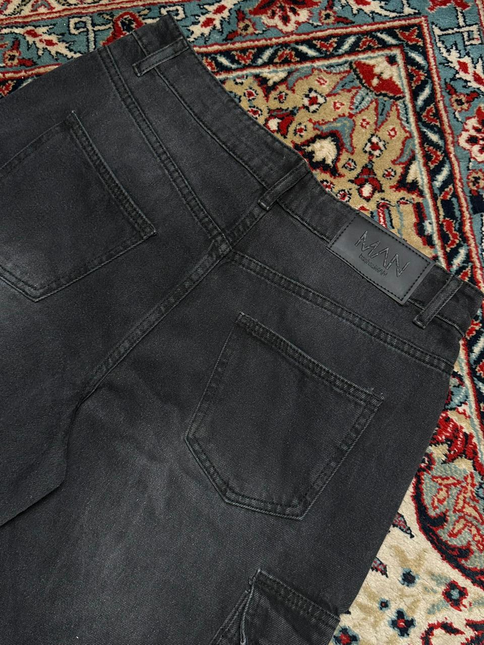 BOOHOO MAN WASHED GREY CARGO PANTS - 32