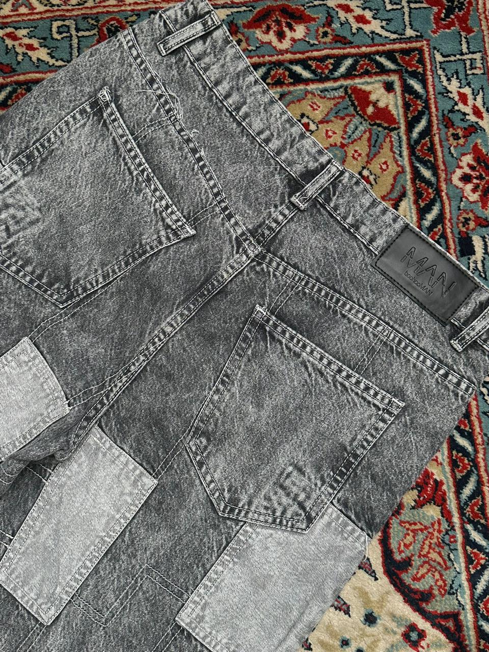 BOOHOO MAN GREY PATCHED RELAXED FIT PANTS