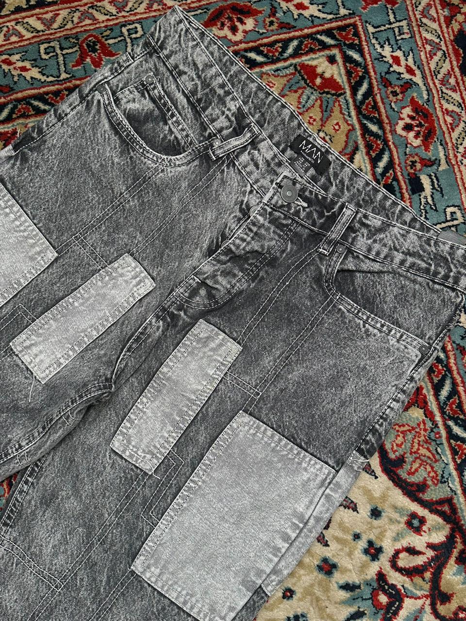 BOOHOO MAN GREY PATCHED RELAXED FIT PANTS