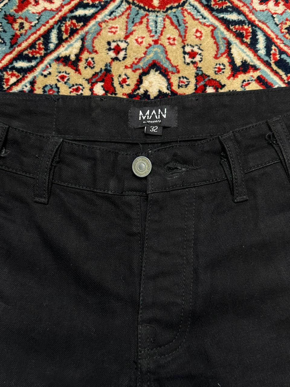 BOOHOO MAN BLACK CARGO PANTS