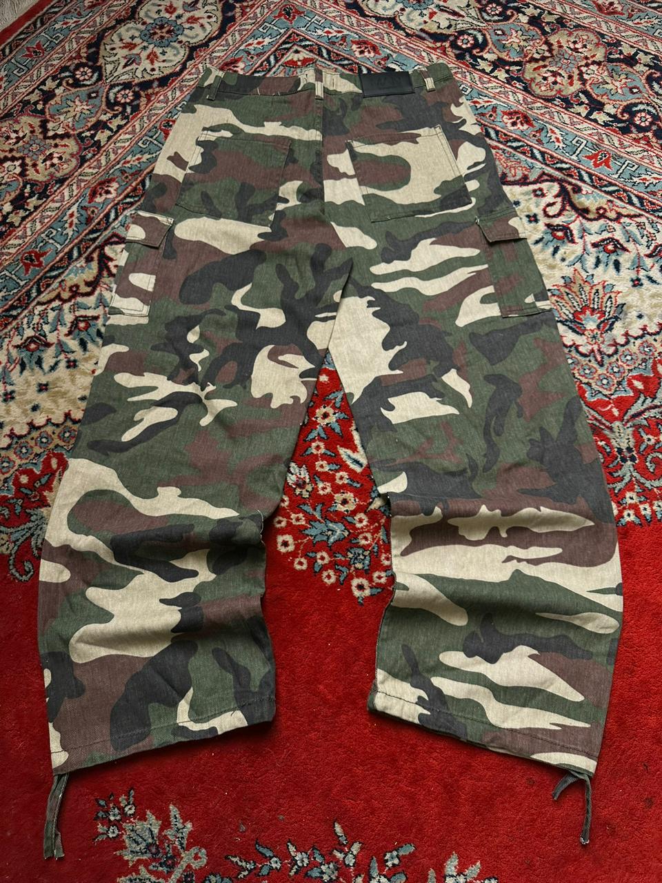 BOOHOO MAN CAMO Baggy Studded CARGOS