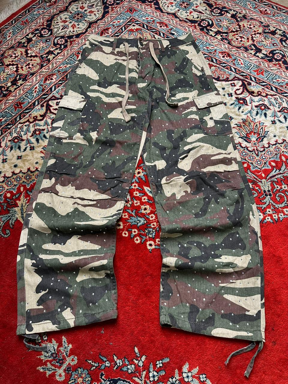 BOOHOO MAN CAMO Baggy Studded CARGOS