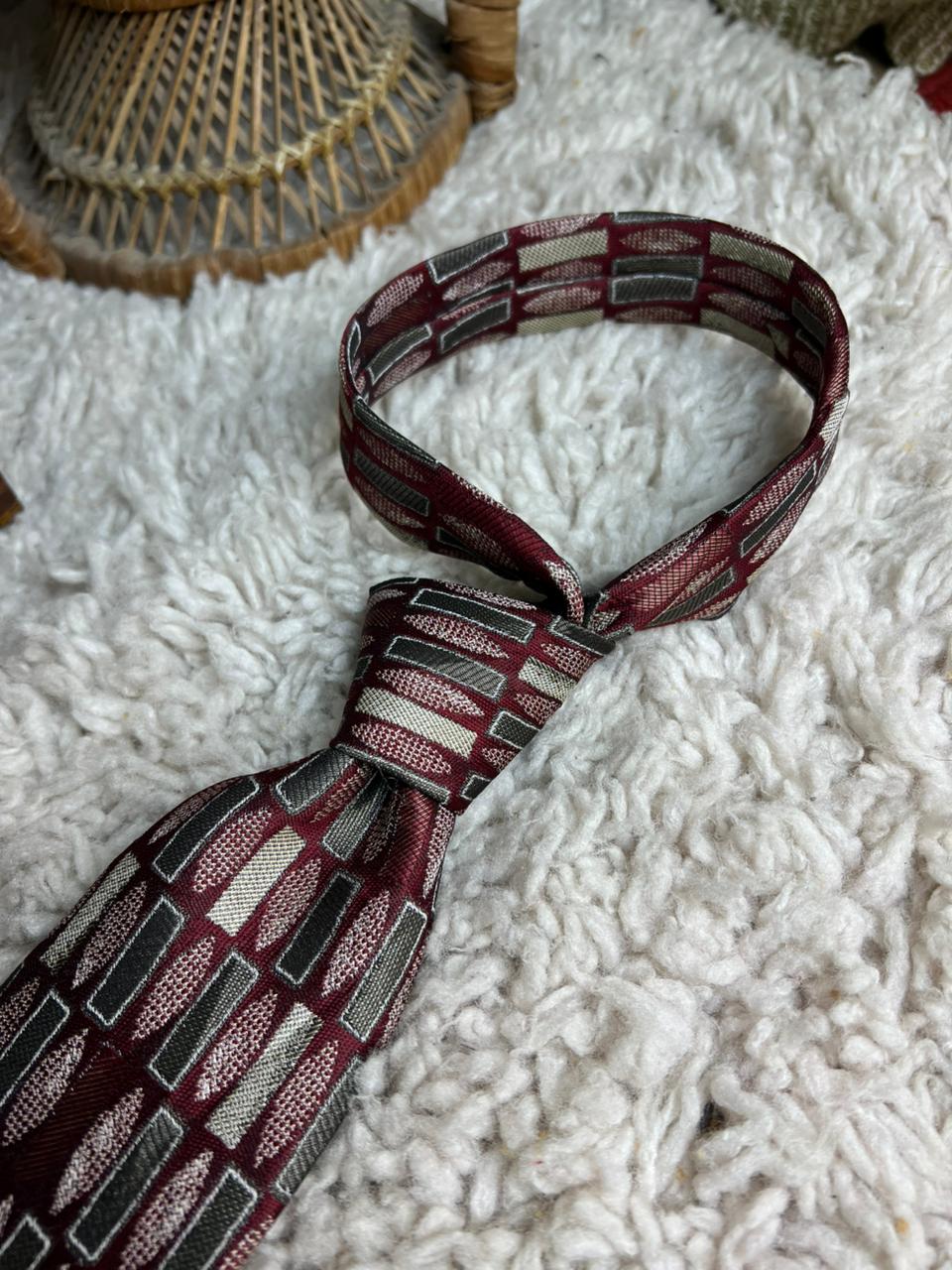 Jose Piscador MULTI COLORED PATTERENED TIE