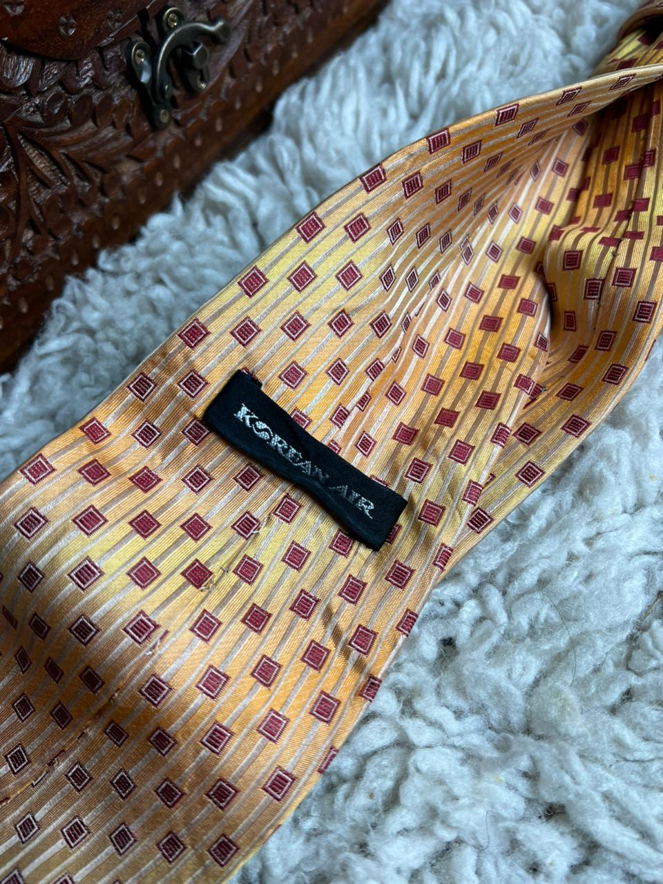 Korean Air Official Crew Geometric Tie