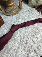 Quatro Hand Made Burgundy Solid Texture Tie