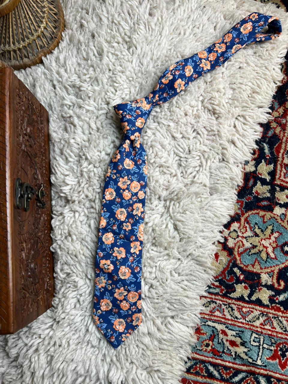 George Cotton-Linen Floral Necktie