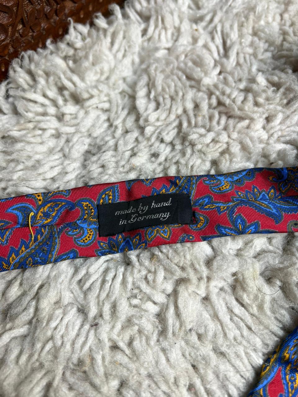 Ascot Handcrafted Silk Paisley Tie