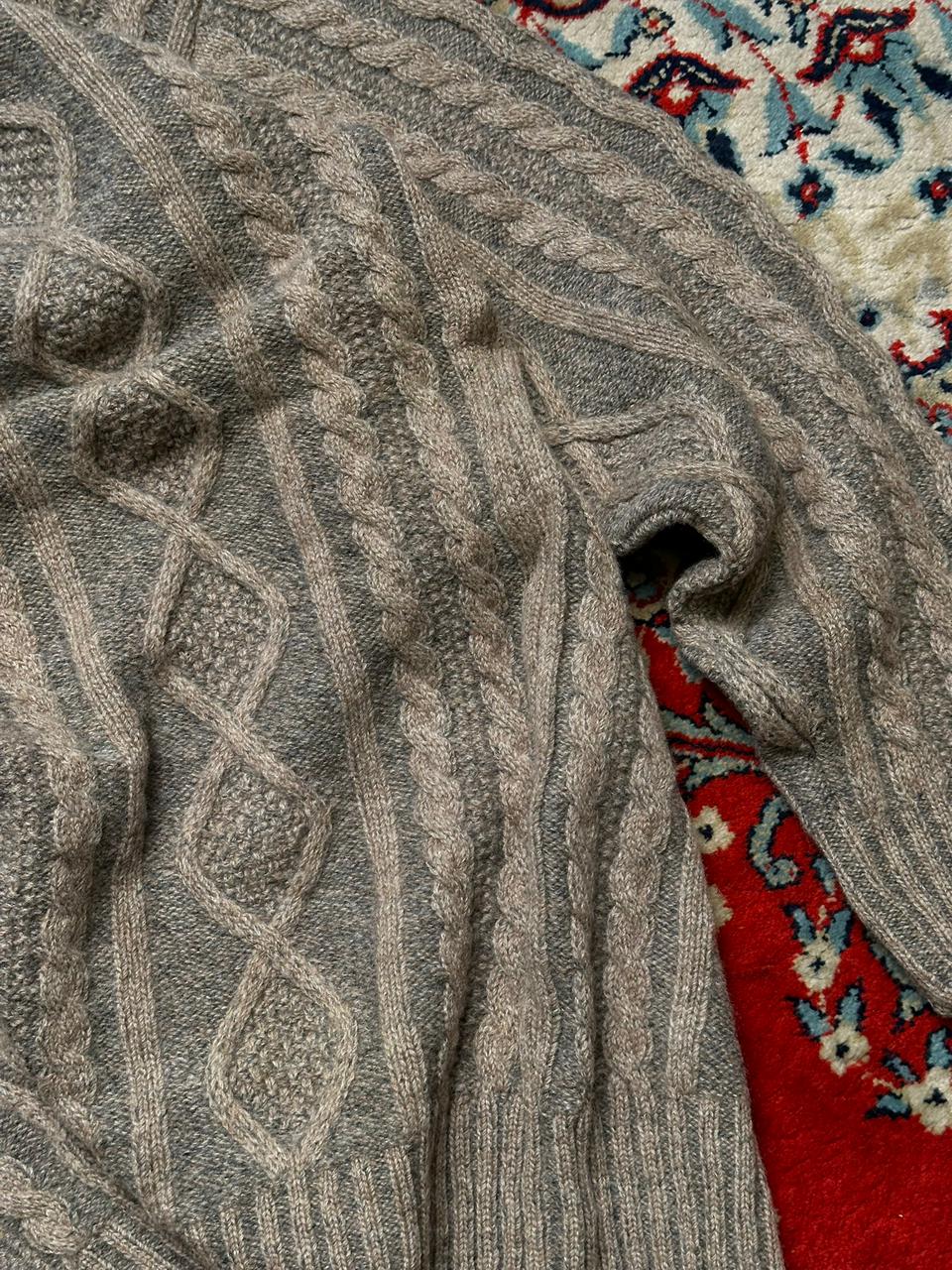 Gentleman Farmer Pure New Wool Cable Knit Sweater