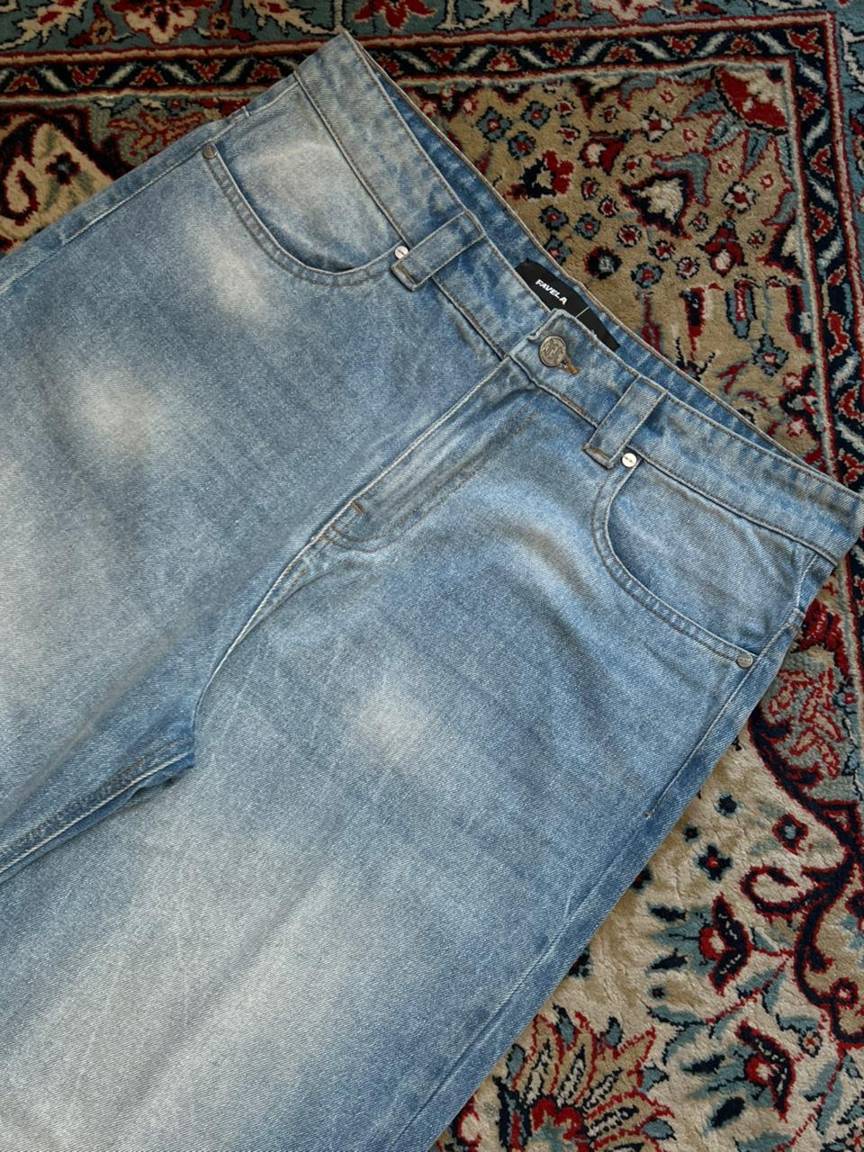 FAVELA Mens Light Wash Baggy Jeans