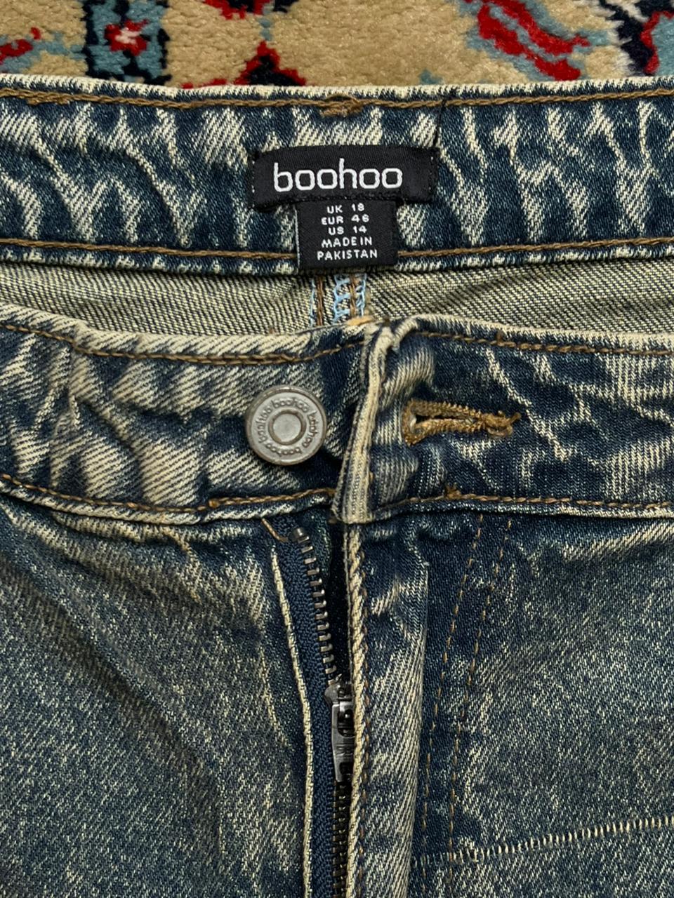 Boohoo Washed Blue Baggy Jeans