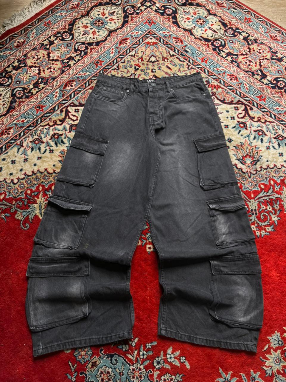 boohooMAN Washed Black Wide Leg Cargo Pants