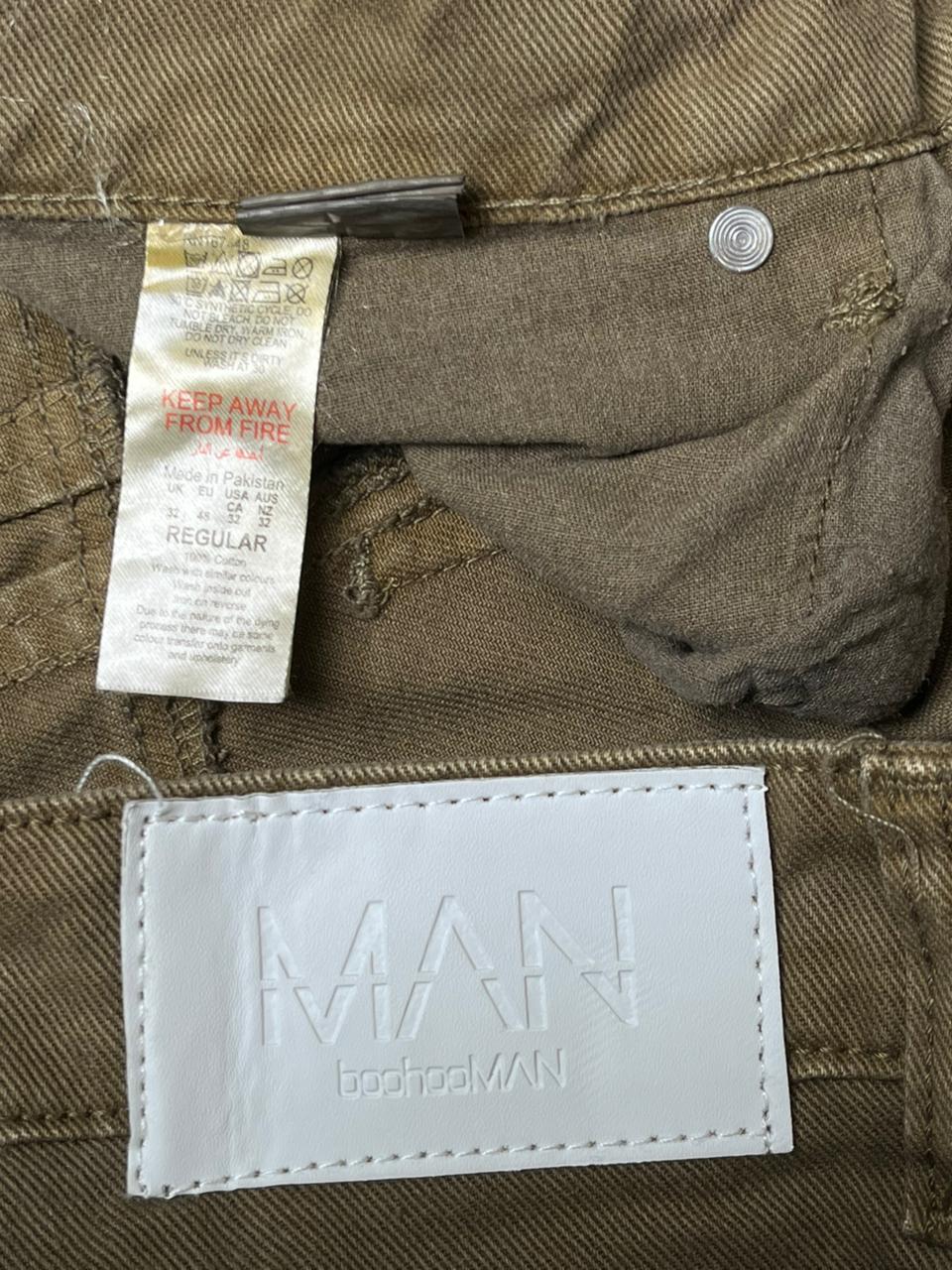 boohooMAN Men’s Khaki Brown Floral Embroidered Baggy Jeans