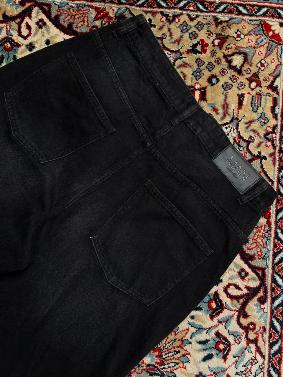 boohooMAN Black Baggy Pants