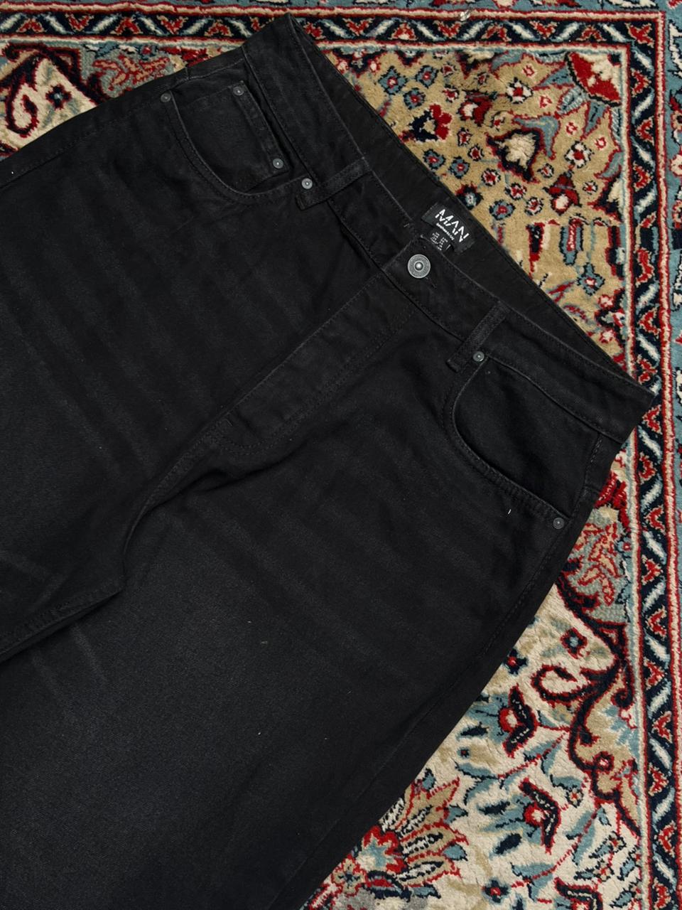 boohooMAN Black Baggy Pants