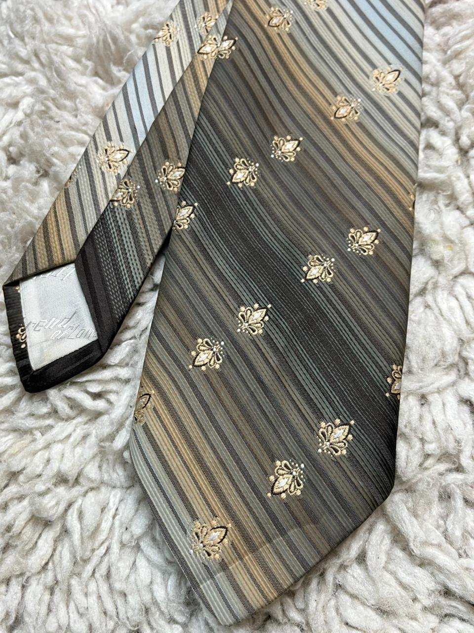 Trend of London Mens Tie Brown Gold Striped Fleur De Lis Pattern