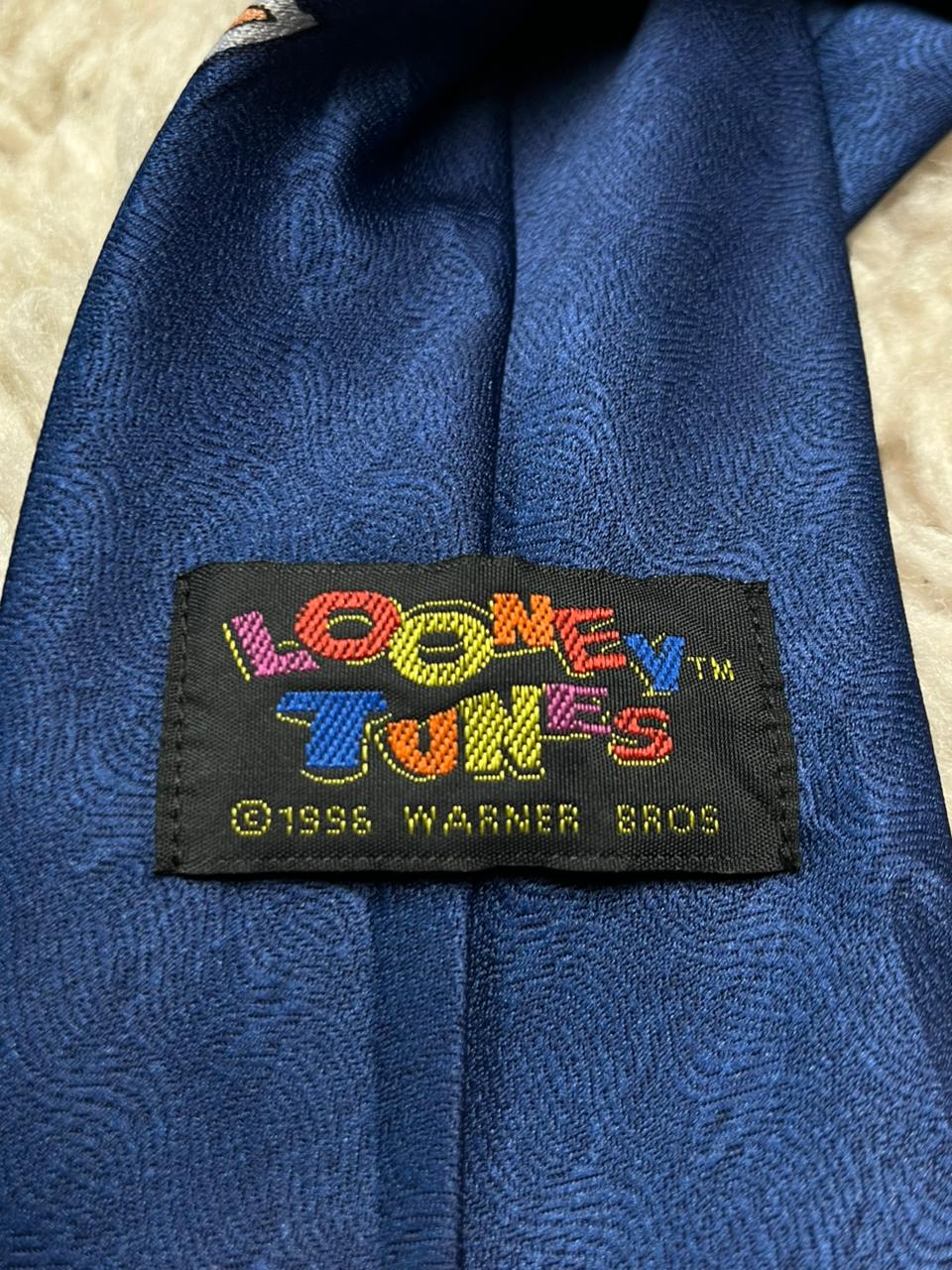 Vintage 1996 Bugs Bunny Looney Tunes  Necktie Blue Warner Bros