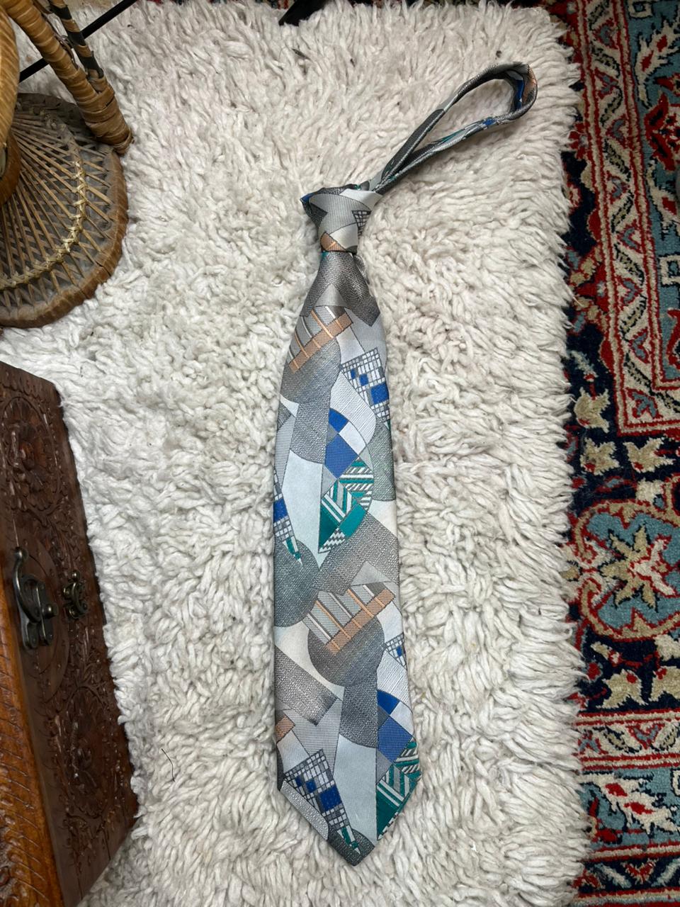 C&A Tie Silver Grey Abstract Geometric Design 100% Polyester