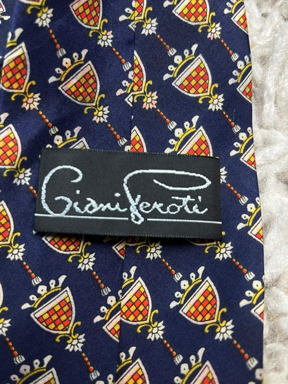 Giani Feroti Men's Silk Tie Navy Blue Crest Pattern  Designer Luxury