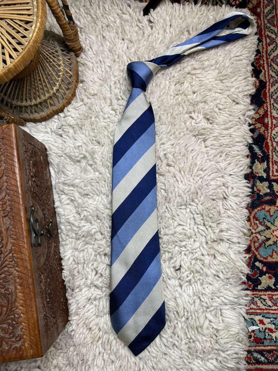 Charles Tyrwhitt Silk Tie Mens Blue Silver Striped Jermyn St London England