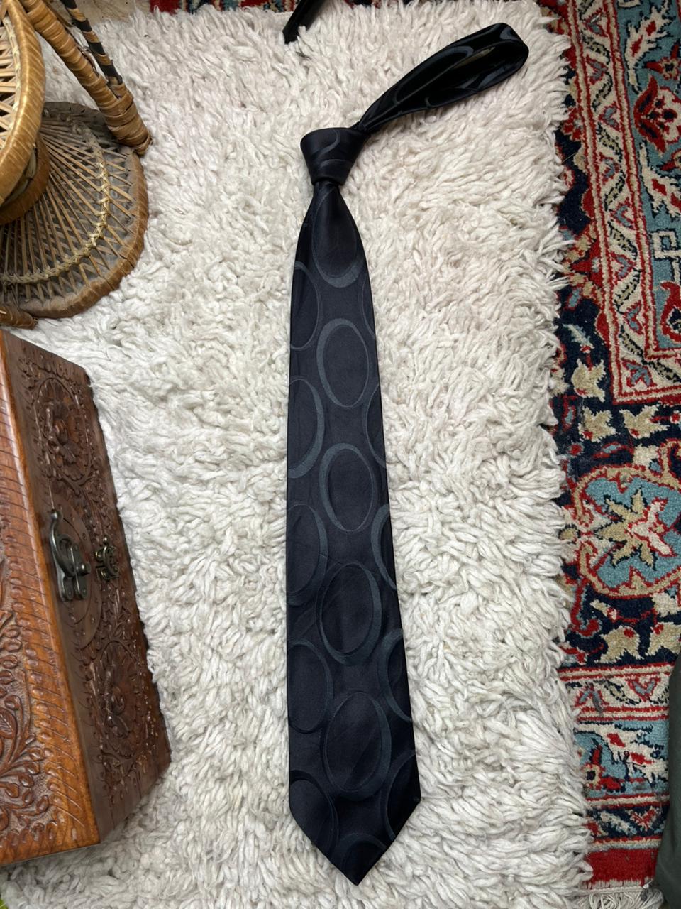 G-Z Black Silk Tie Mens Tonal Large Geometric Circle Pattern Interlocking Design