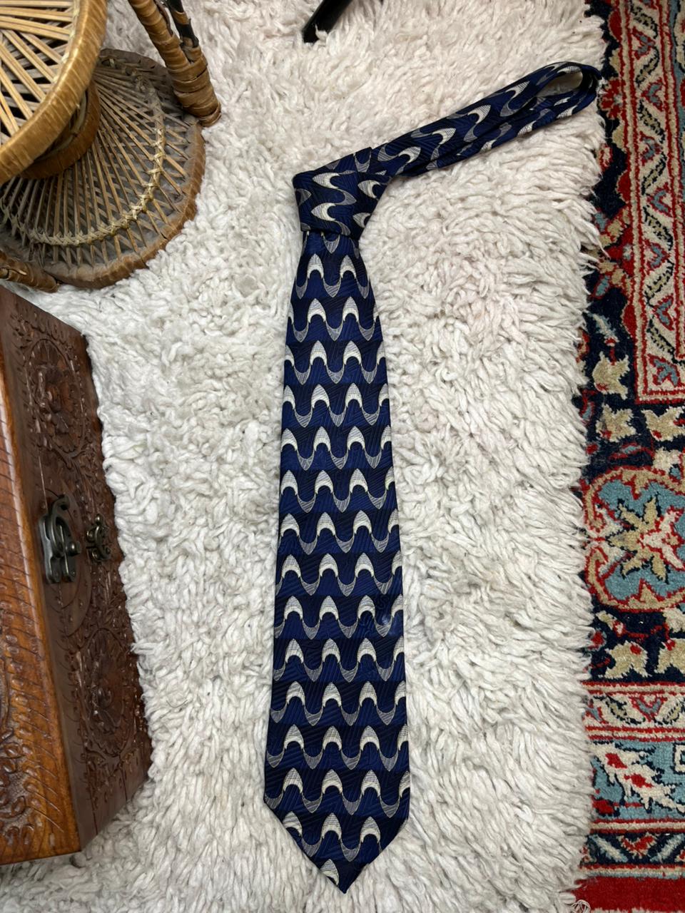 Carnaval de Venise Silk Tie Navy Blue Silver Gold Abstract Wave Pattern