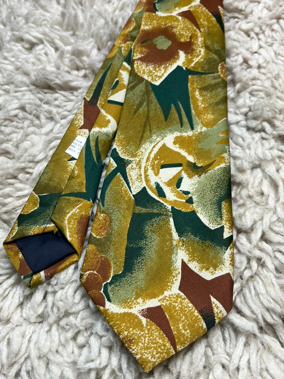 Nashville Abstract Floral Geometric Retro 70s design Gold Green Tie