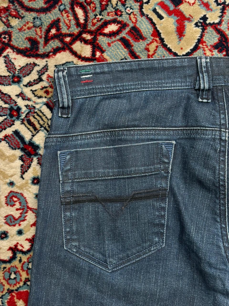 DIESEL SAFADO(Straight Fit) INDIGO NON STRETCH JEANS