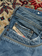 DIESEL TIMMEN(STRAIGHT FIT) NON-STRETCH JEANS - 32