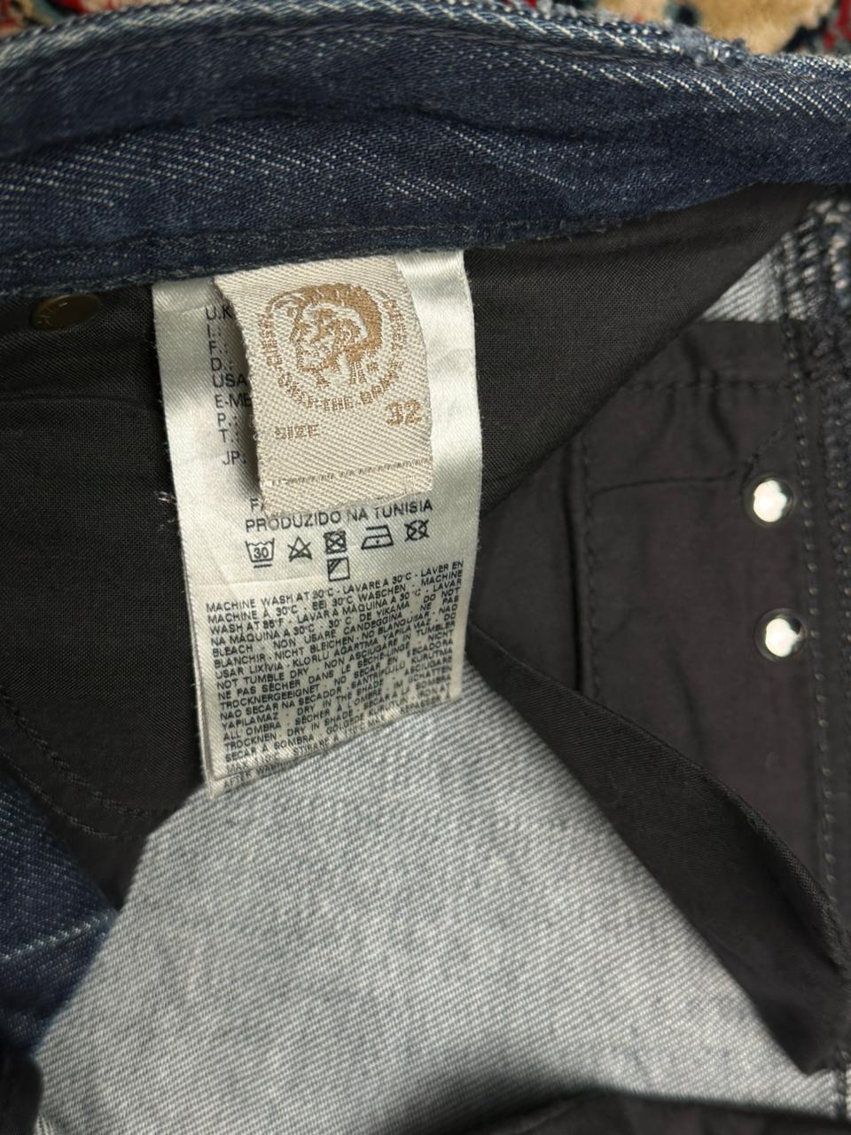 DIESEL BRAVEFORT(STRAIGHT-CARROT FIT) WASHED INDIGO SUPER STURDY DENIM PANTS
