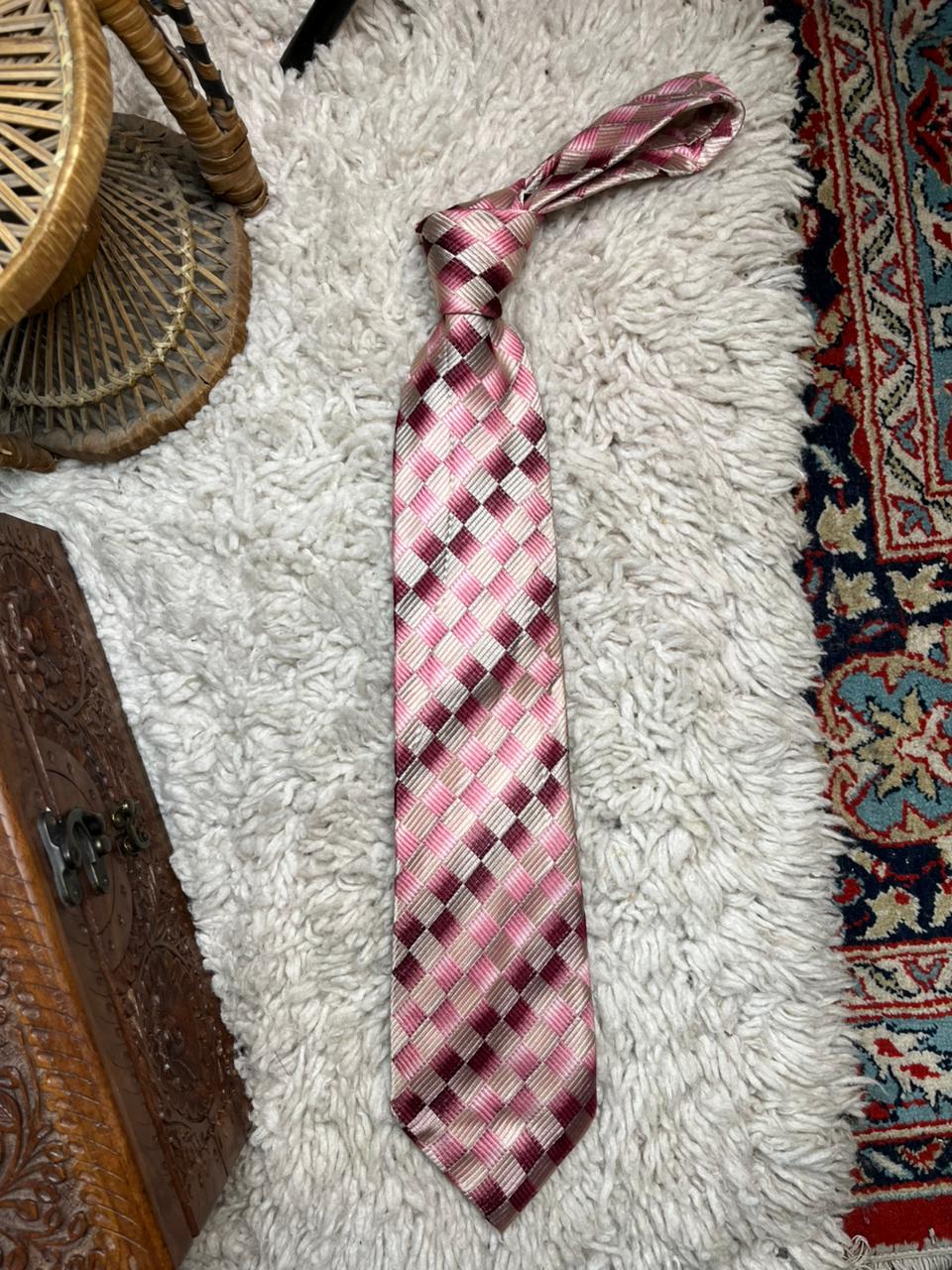 Baumler Italy Silk Thick Tie Textured Pink Rose Ombre Check Pattern