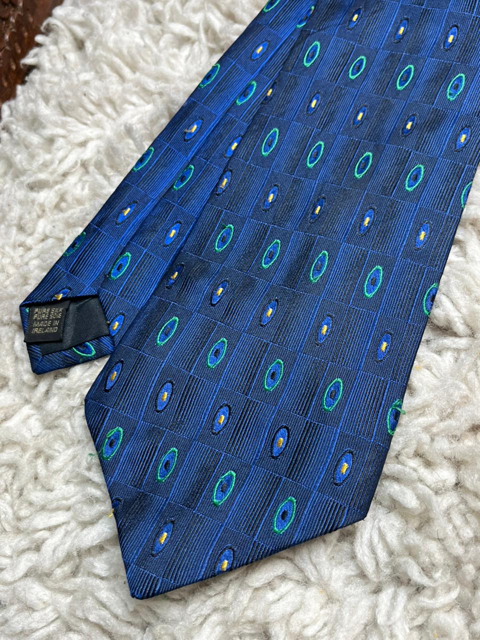 Zazzi Men's Silk Tie Ireland Blue Green Yellow Geometric Oval Pattern
