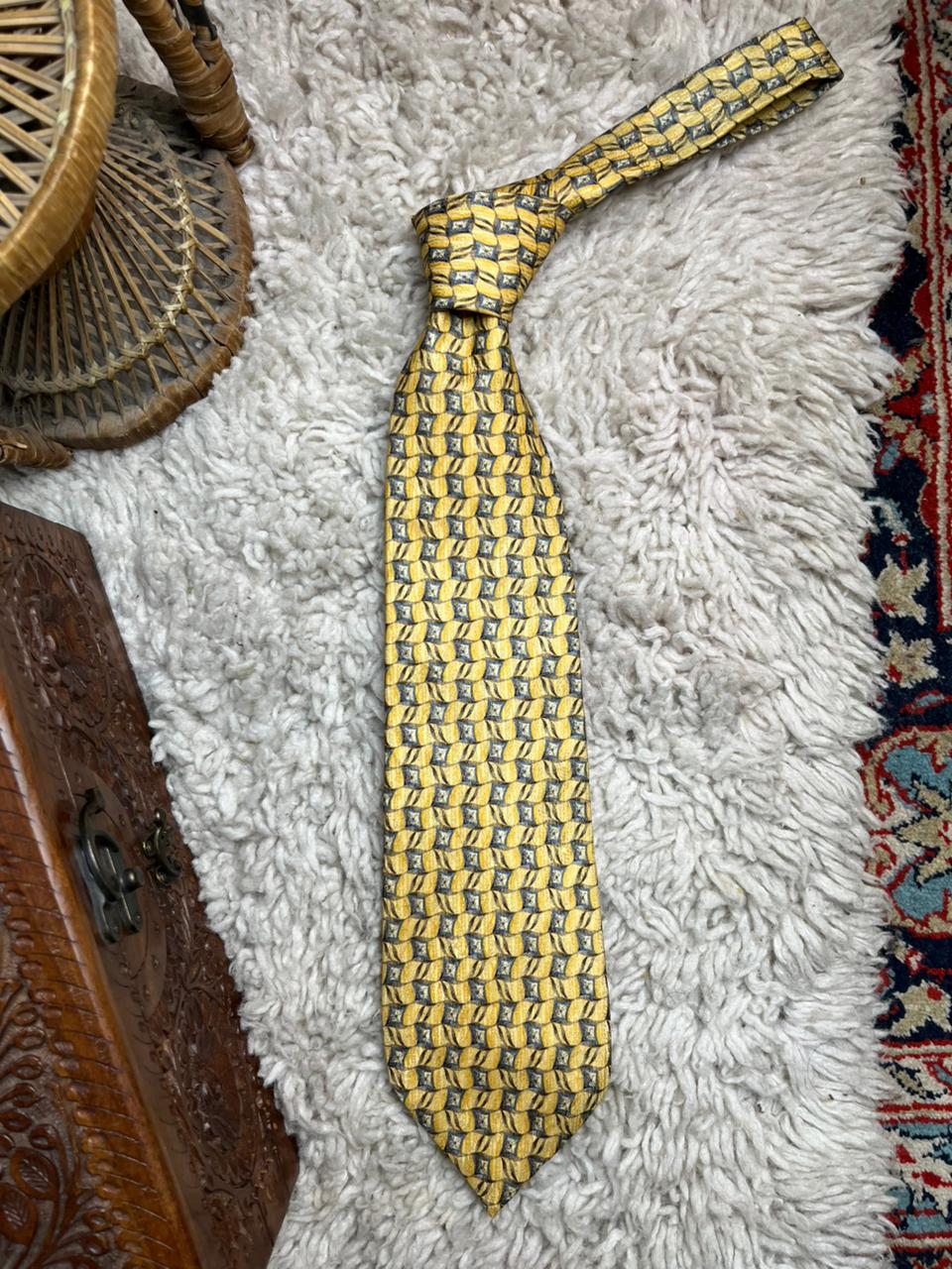 Charles Tyrwhitt Men's Tie Yellow Blue Diamond Pattern 100% Silk