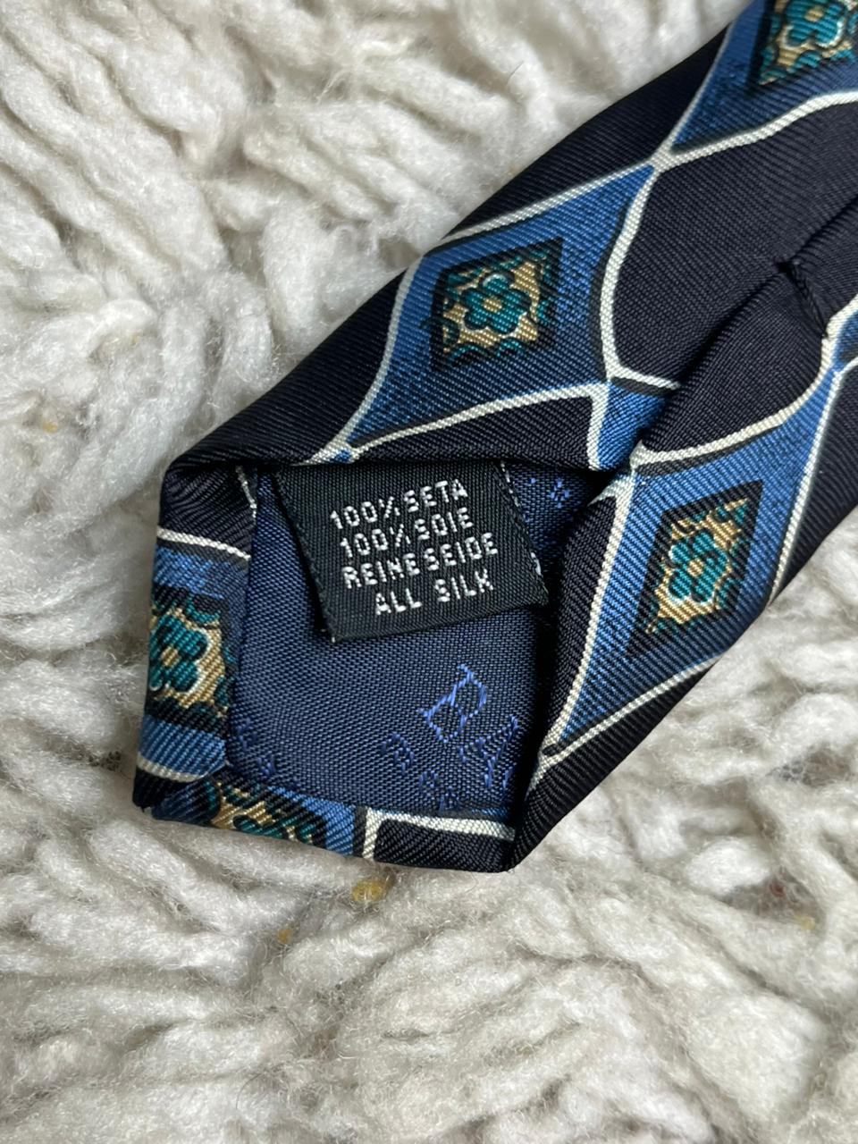 BAUMLER Mens Tie Silk Geometric Diamond Medallion Necktie