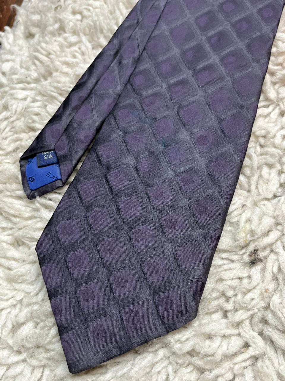 Jeff Banks London 100% Silk Tie Purple Tonal Geometric Jacquard Design