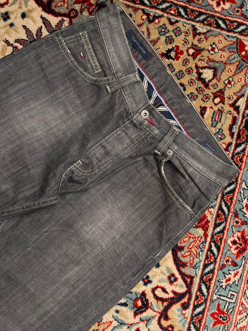 Tommy Hilfiger Charcoal Grey Straight Fit DENIM PANTS