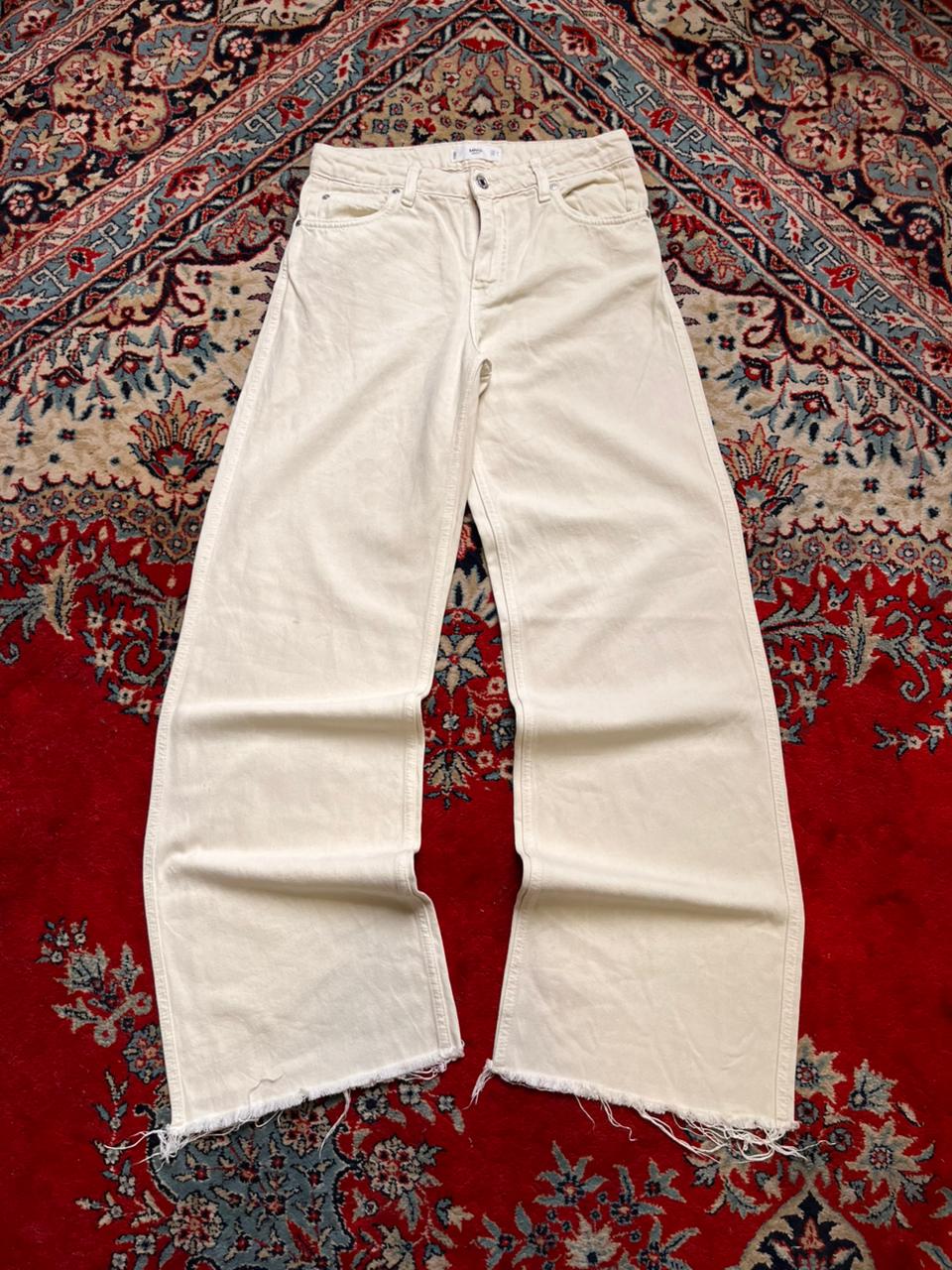 MANGO Cream COLORED BAGGY PANTS