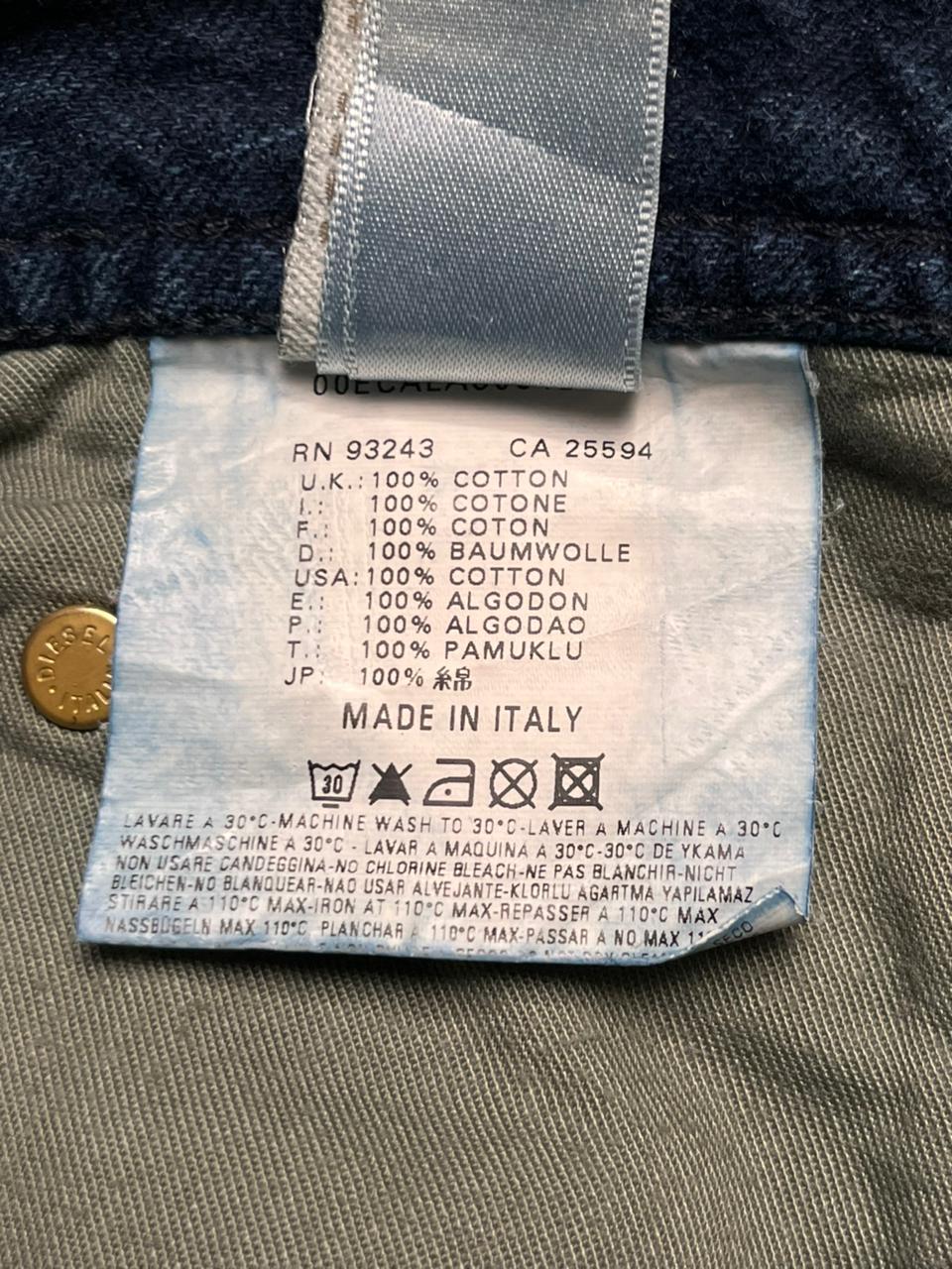 Diesel Viker(Straight Fit) Non Stretch Distressed Jeans