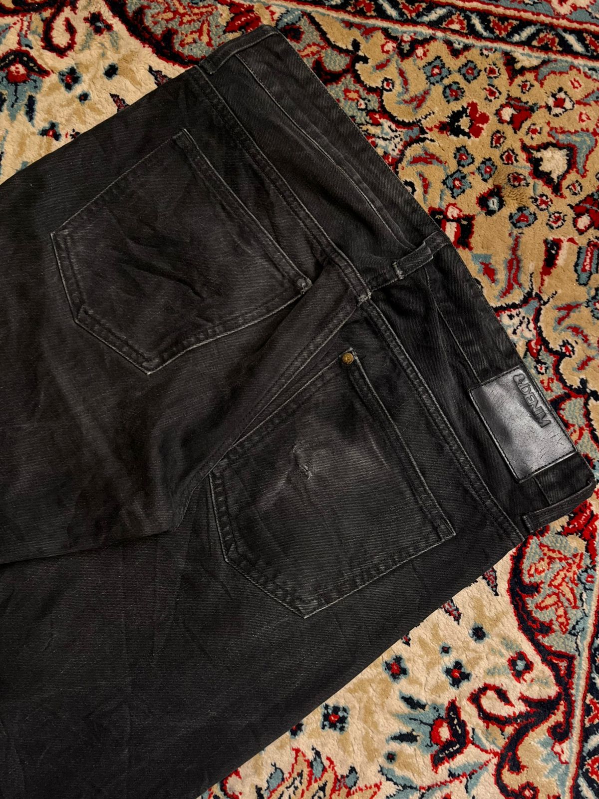 H&M &DENIM Men's Black Straight Fit Jeans