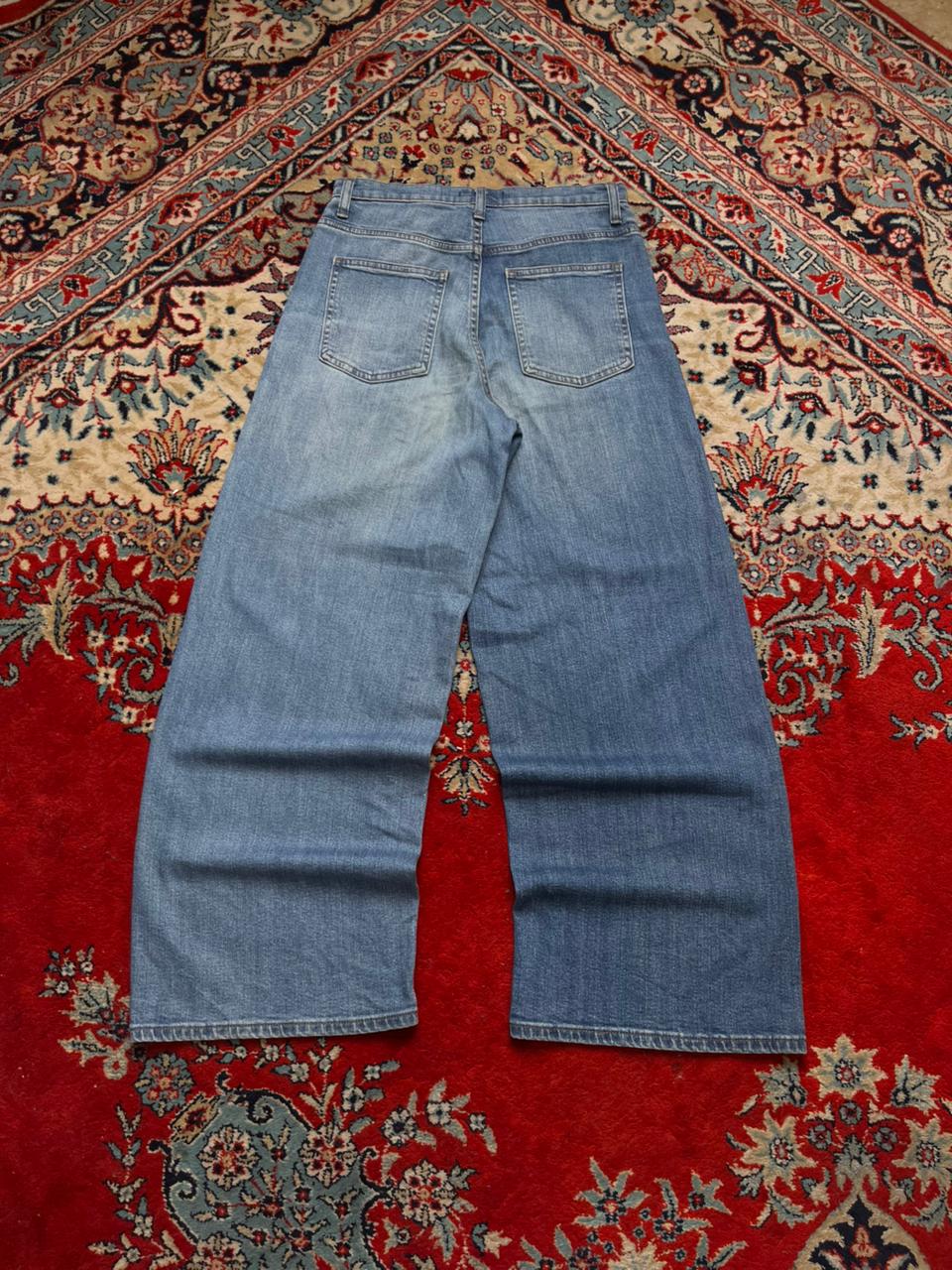 Uniqlo Women Light Blue BAGGY JEANS