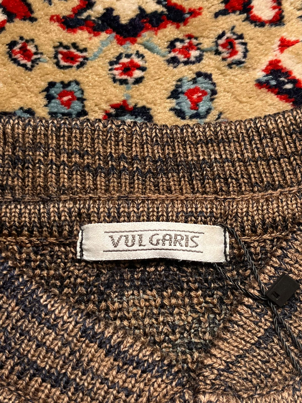 VULGARIS NWT Abstract Geometric Knit Sweater