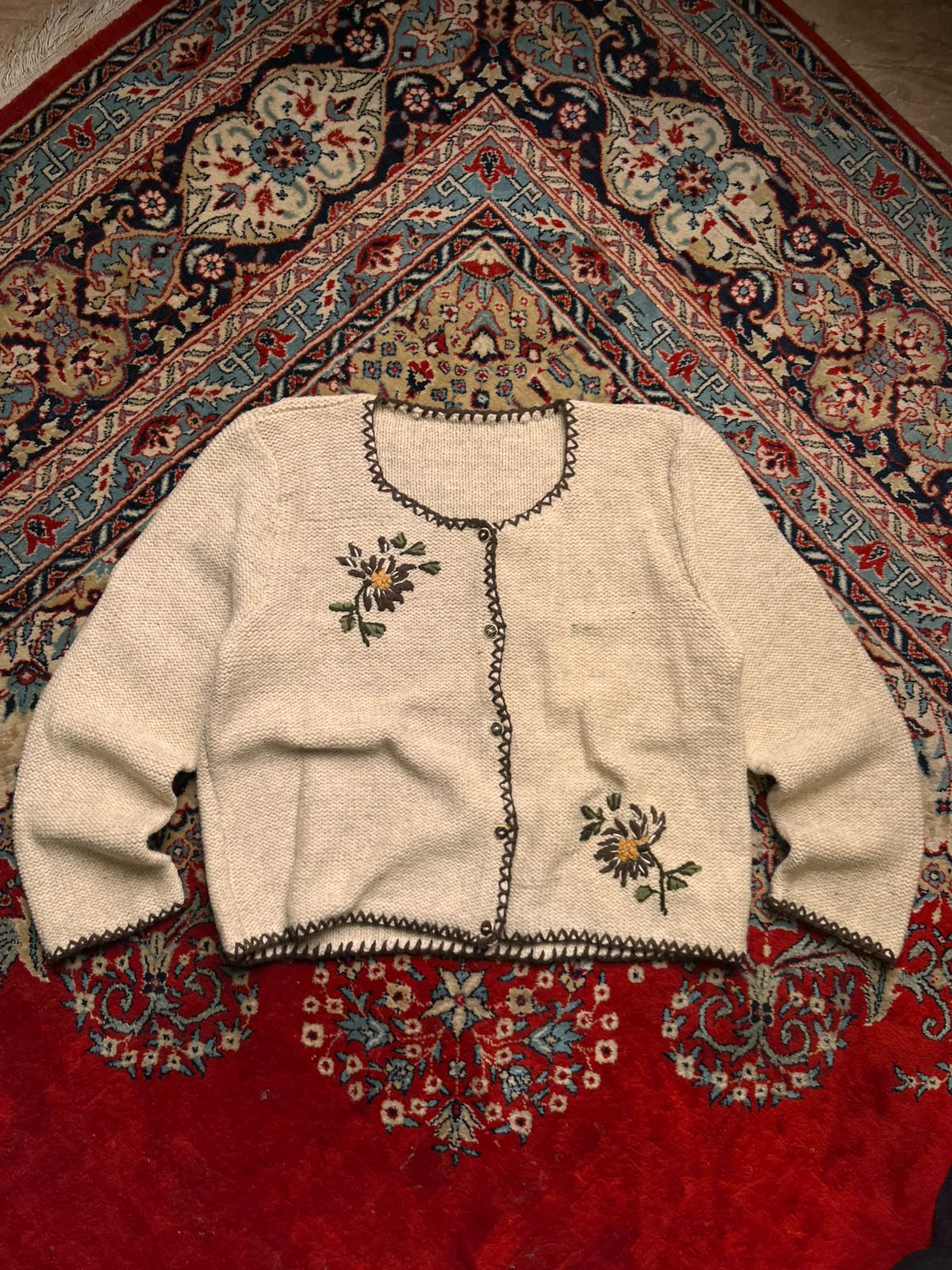 Vintage Women Embroidered Cardigan